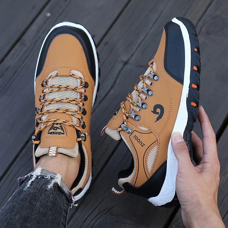 Hiking Boots Men's Black Sneak - مراجعة Men'S Mountain Biking Shoes وسعره
