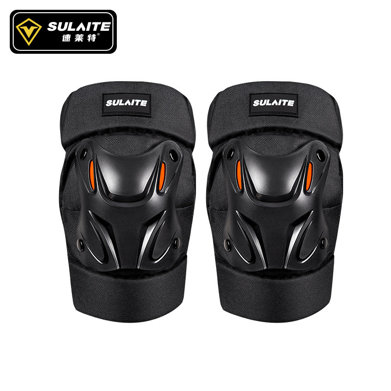 A pair of motorcycle knee pads - مراجعة Mountain Biking Knee And Elbow Pads وسعره