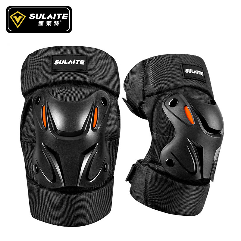 A pair of motorcycle knee pads - مراجعة Mountain Biking Knee And Elbow Pads وسعره