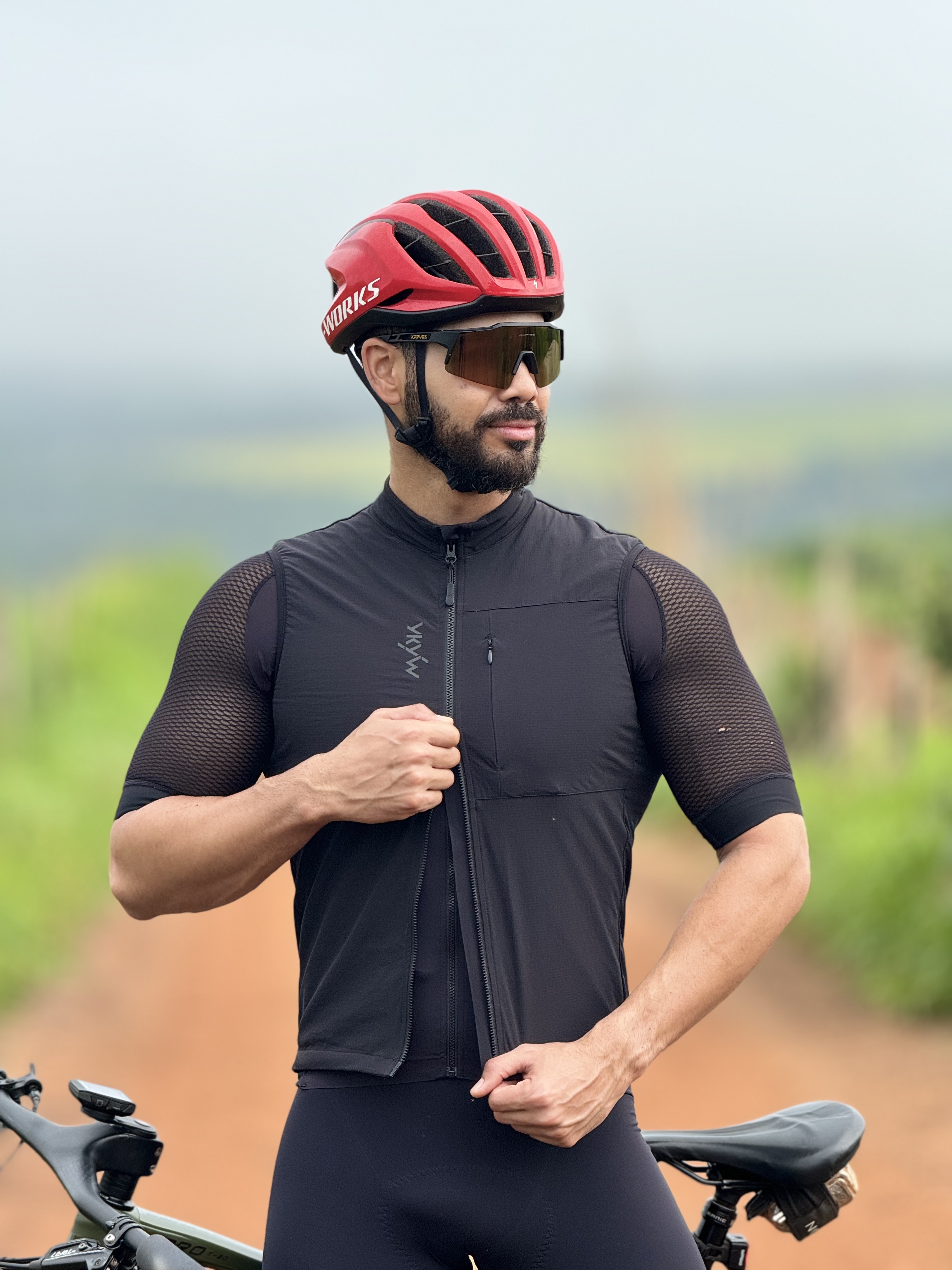 YKYW Waterproof Thermal Vest M - مراجعة Mountain Biking Vest وسعره